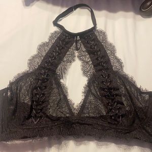 Very Sexy Bralette halter